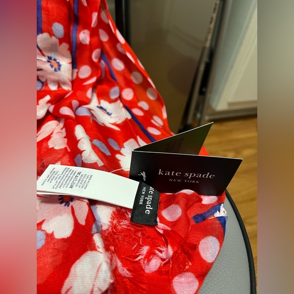 Kate Spade Springtime floral Scarf - Picture 4 of 6